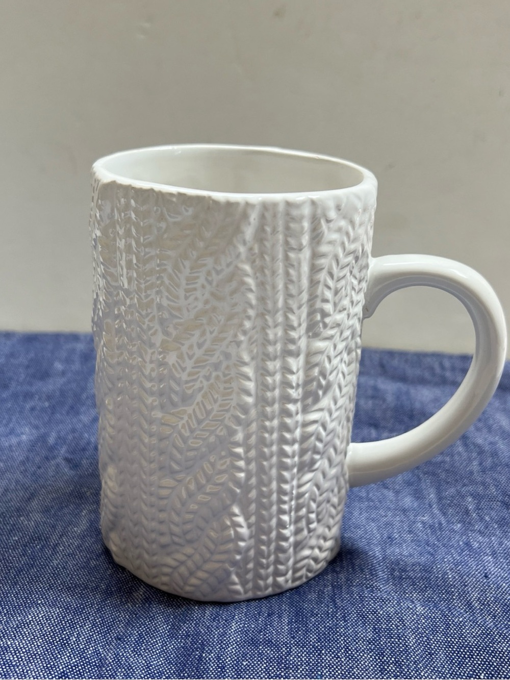 White Sweater Mug Saxon Chocolate Cozy Cup Knit Pattern Ceramic Coffee Tea Warm